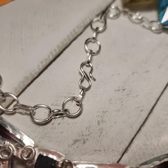 Tourmaline statement necklace - Picture 7 of 8